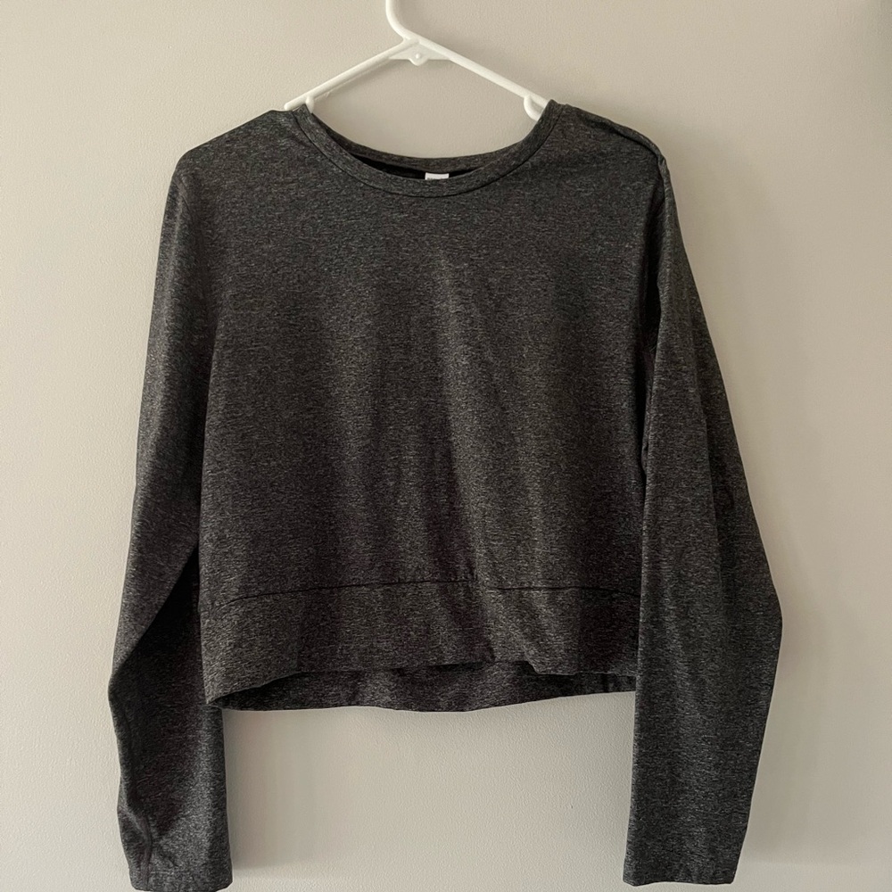 Old navy active. Heathered grey crewneck. Back cut-out. Size L.